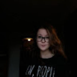 Meet your Posher, Caitrin